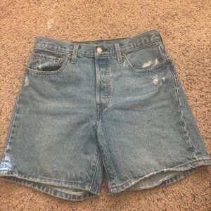 Levi's Woman's 501 Mid Thigh Short